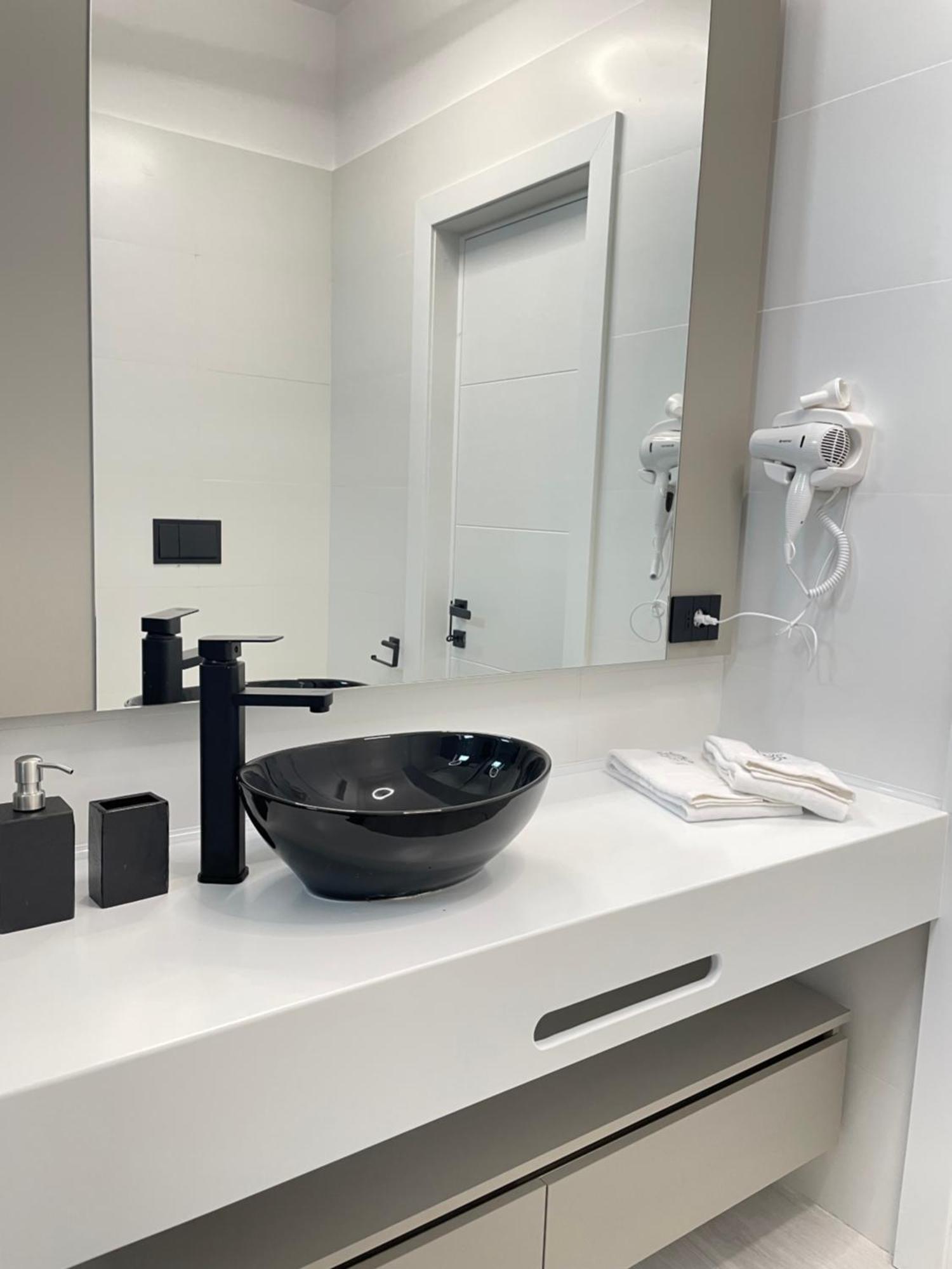 Mamaia Nord Vip Aparthotel Năvodari Extérieur photo