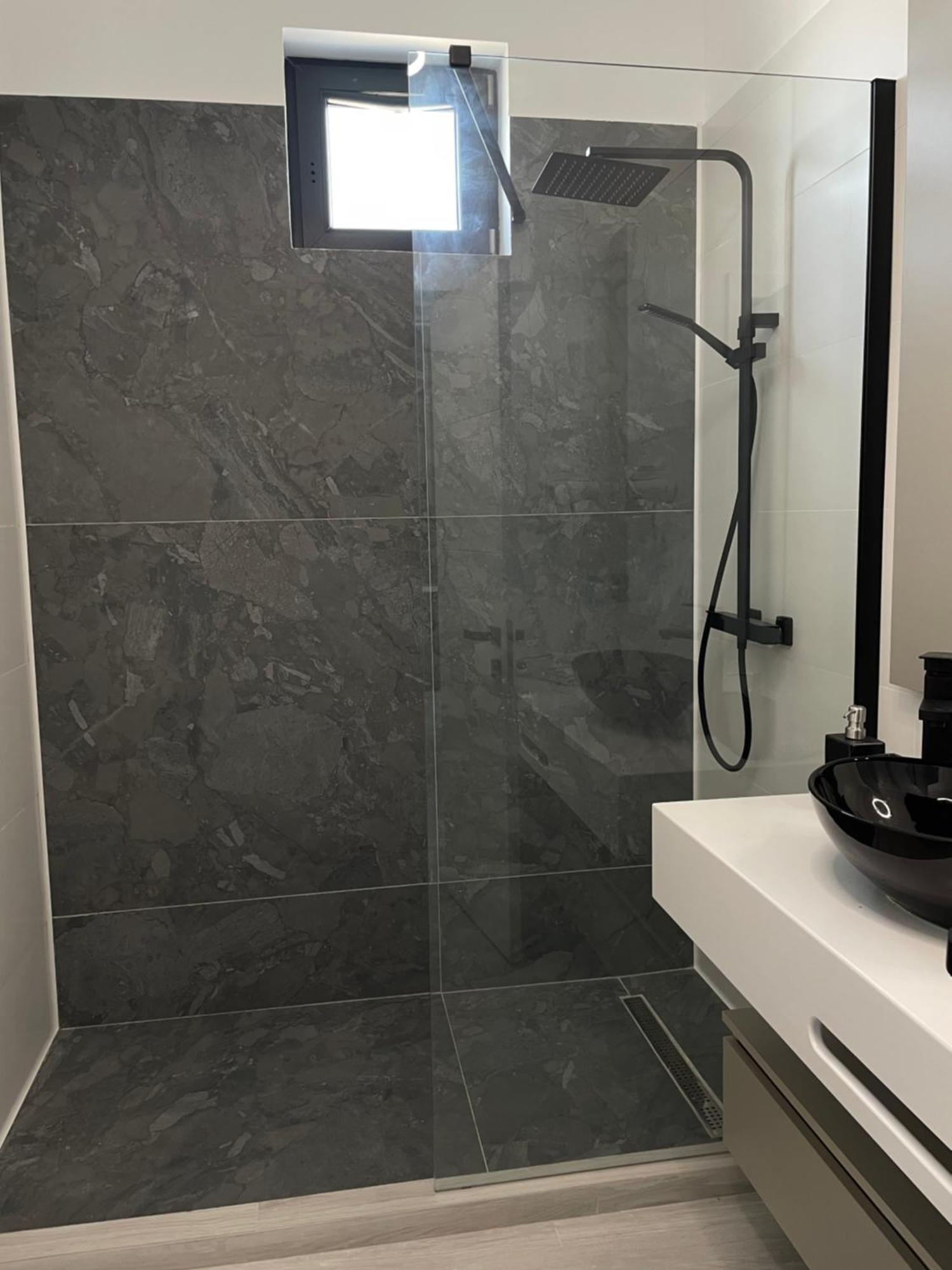 Mamaia Nord Vip Aparthotel Năvodari Extérieur photo