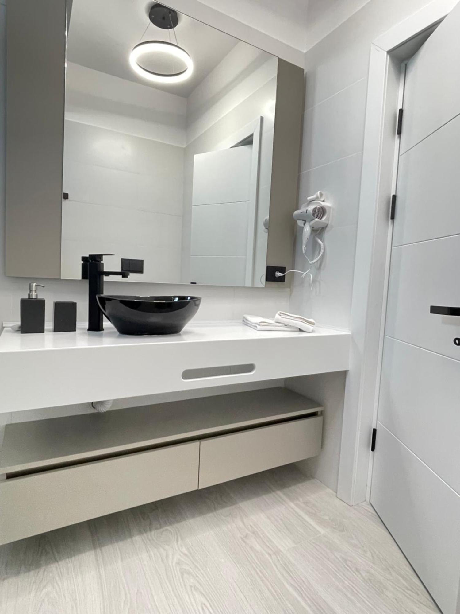 Mamaia Nord Vip Aparthotel Năvodari Extérieur photo